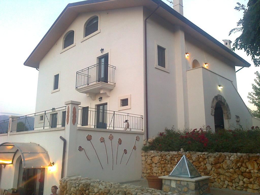 Locanda Dell'Asino D'Oro Villa Sulmona Exterior foto